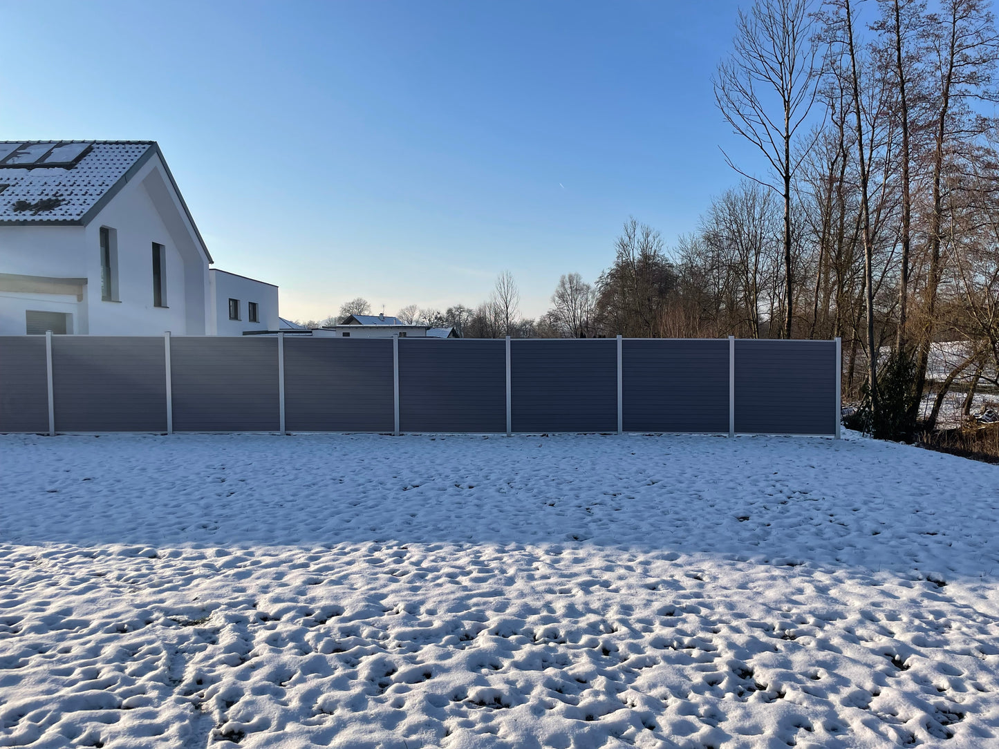 WPC Sichtschutzzaun ENZO Basalt - Standard Seidengrau