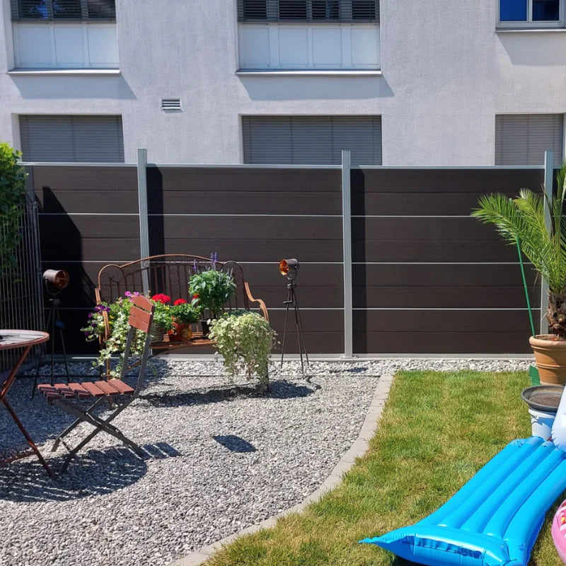 WPC Sichtschutzzaun Stecksystem Braun / Silber Komplettset