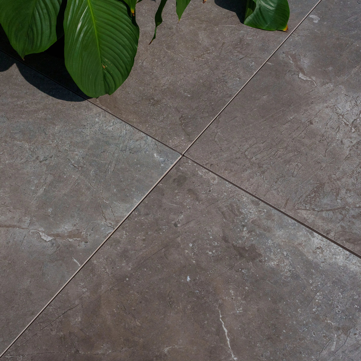 Feinsteinzeug-Terrassenplatte Achat 60×60×2 cm