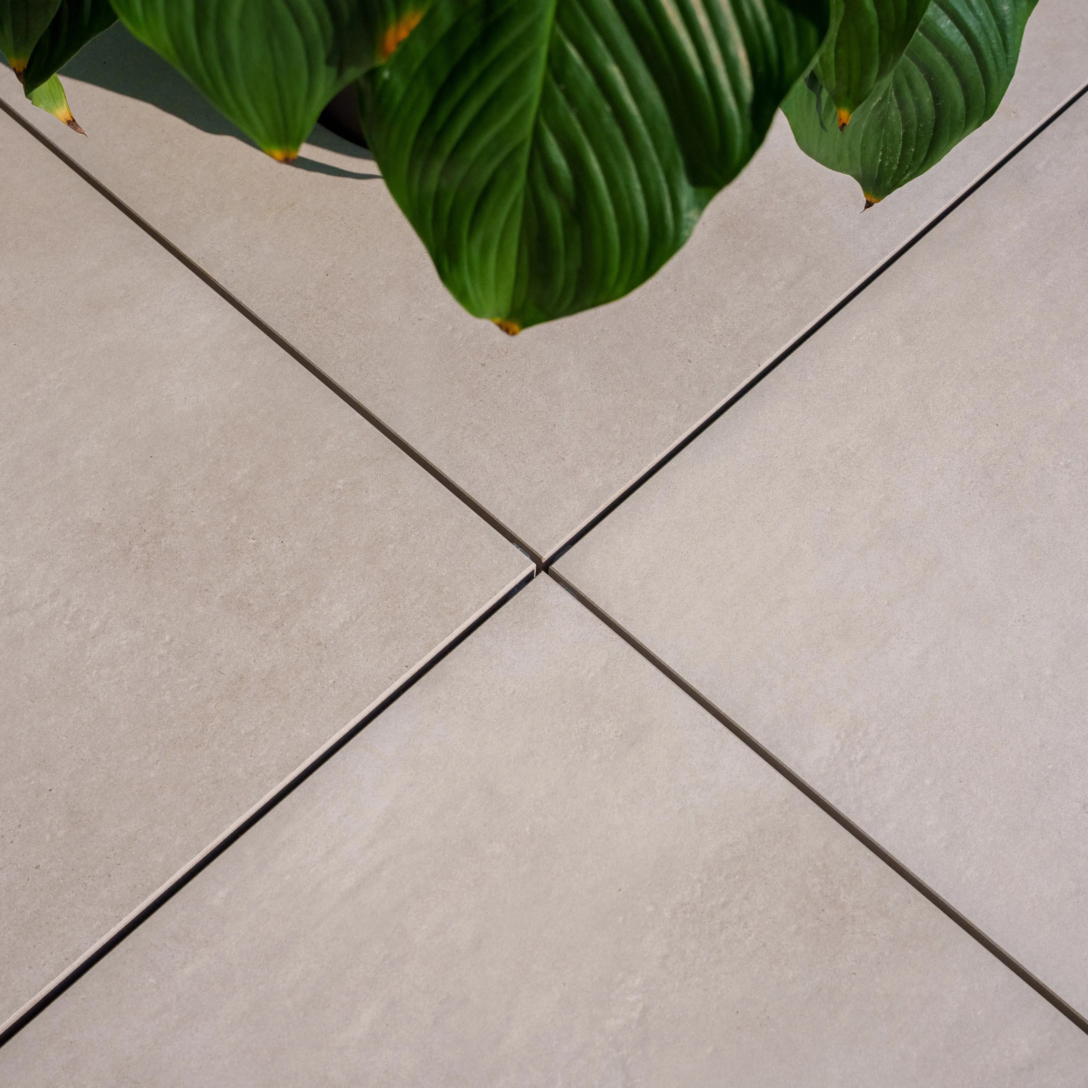 Extra Starke Terrassenplatte Light – 60×60×3 cm | Befahrbar & Hochbelastbar